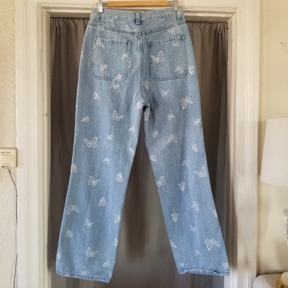Simple Society | Wideleg Butterfly Print Jeans - Picture 3 of 7